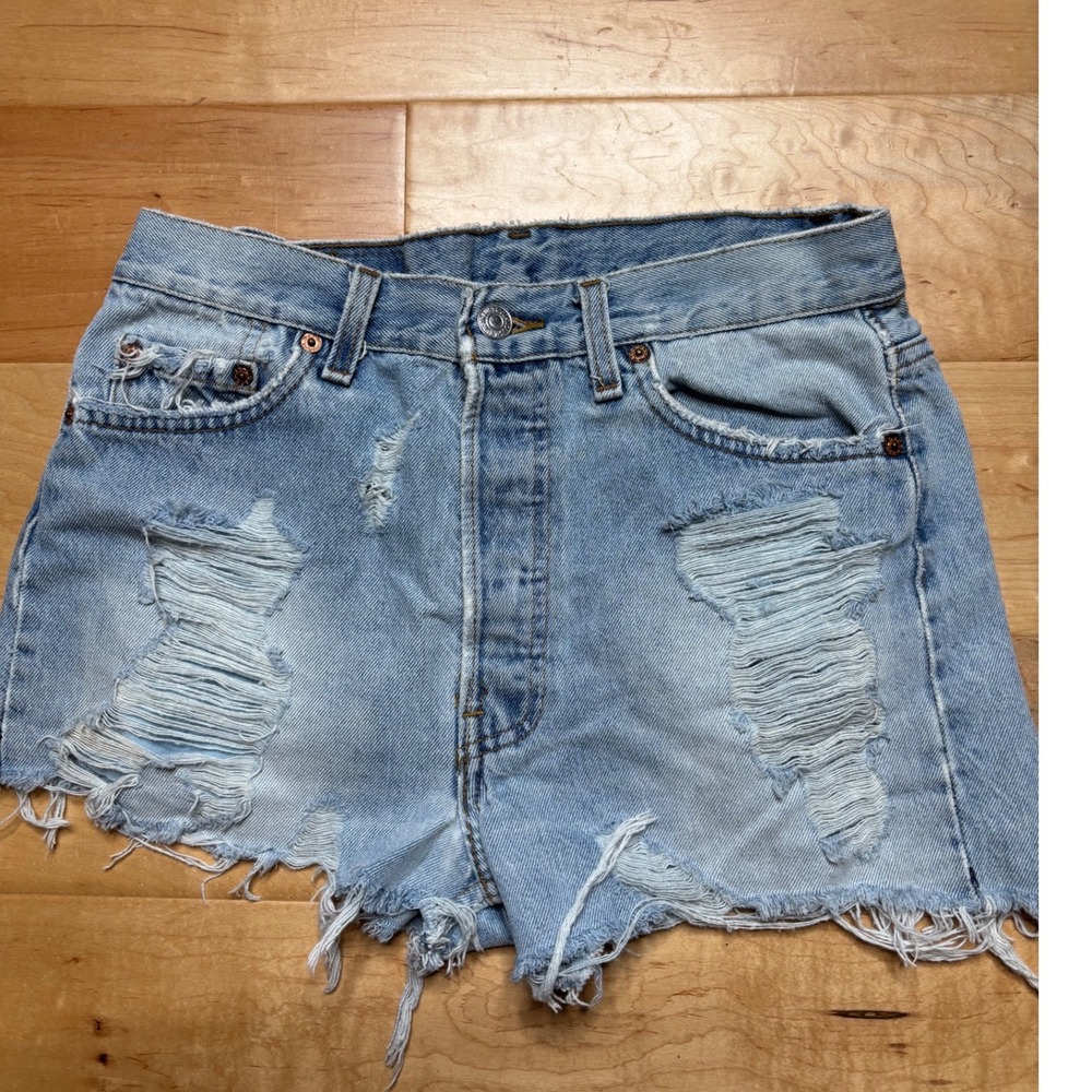 Levi's 501 Daisy Duke Shorts Women 29 Light Blue Distressed Destroyed Button Fly